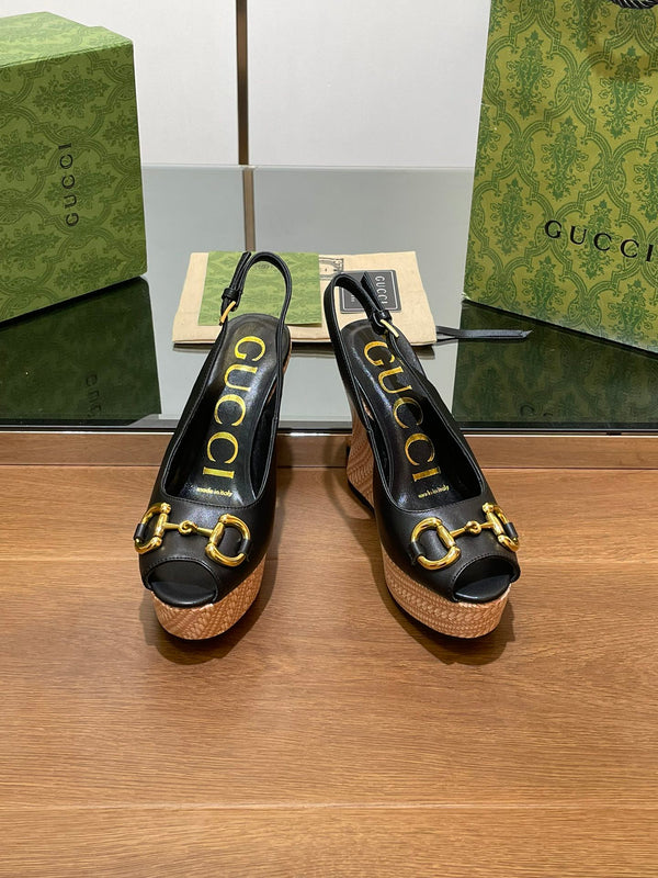 GG WEDGE PLATFORM IN BLACK CALFSKIN