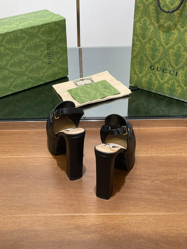 GG WOMEN'S HORSEBIT PLATFORM SLINGBACK IN BLACK CALFSKIN