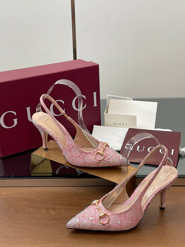 Slingback con morsetto GG da 45 mm, in tela monogramma rosa ebano, con punta a punta e cristalli