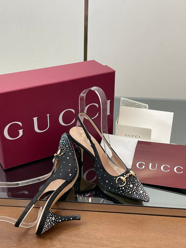 Slingback GG Horsebit 45MM in tela monogrammata nera ebano con punta a punta e cristalli