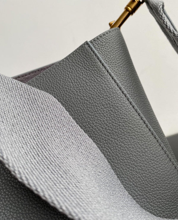 BORSA SANGLE SEAU SECCHIELLO 24 PELLE DI VITELLO GRIGIA