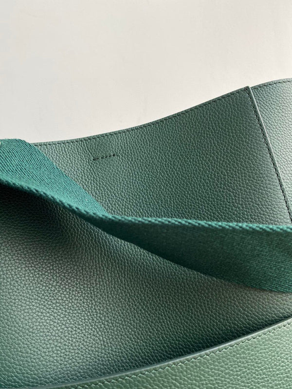 BORSA SANGLE SEAU SECCHIELLO 33 VERDE FORESTA IN VITELLO