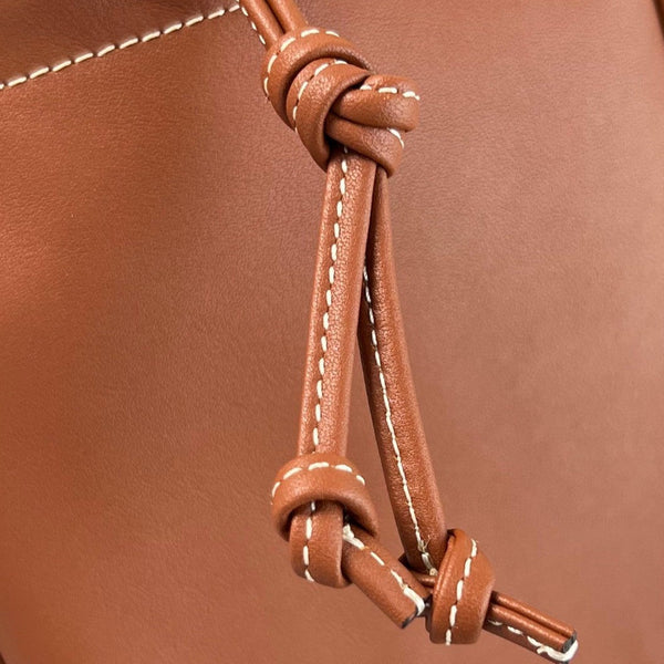 CUIR TRIOMPHE 44 TAN CALFSKIN