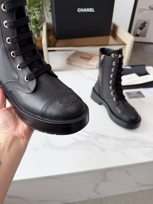 Bottine CC 26s en cuir noir