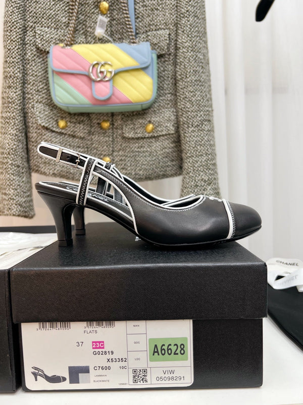 CC Slingback Heels With White Contrast Stitching Black Lambskin 476710