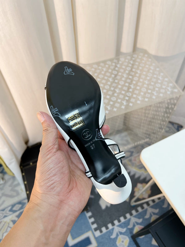 CC Slingback Heels With Black Contrast Stitching White Lambskin 476712