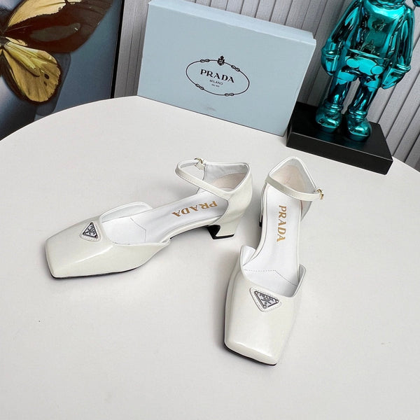 Prad 26s Ankle Strap Pumps 40mm In White Patent Calfskin Triangle Logo