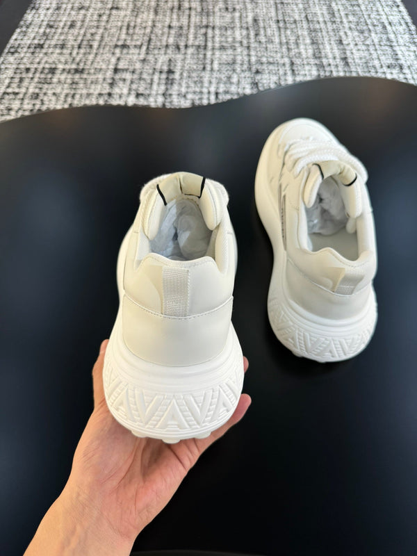 GG Men's Sneaker White Cowhide 527028