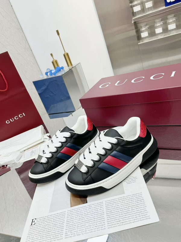 GG Men's ACE Sneaker Black Cowhide 574739