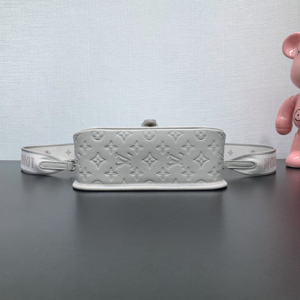 LV Diane Brume Tela Monogramma Grigio 205493