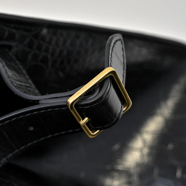 The Row Margaux 15 38cm Tote Bag In Calfskin