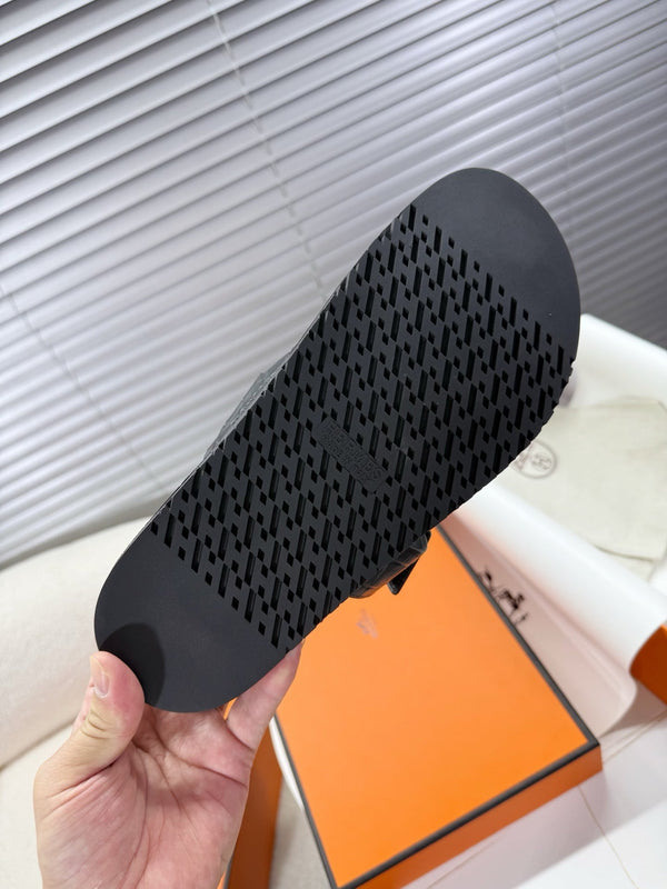 HM Chypre Sandal Black Crocodile Skin 205482