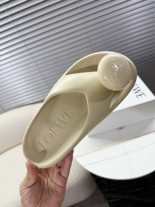 Loewe Foam Slide Beige Rubber