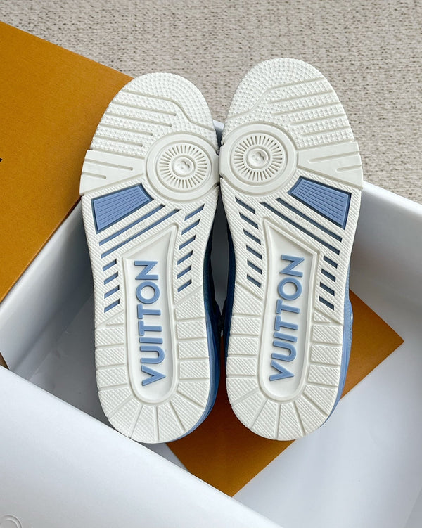 LV TRAINER SHOES SAPPHIRE BLUE GRAINED CALFSKIN