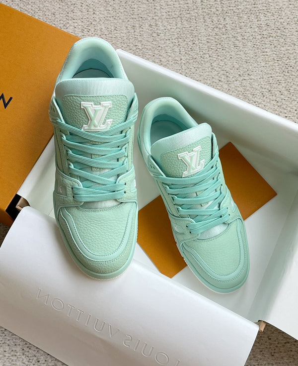 LV TRAINER SHOES SKY BLUE GRAINED CALFSKIN