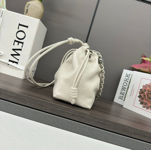 Loewe Flamenco Purse 30 White Lambskin Shw