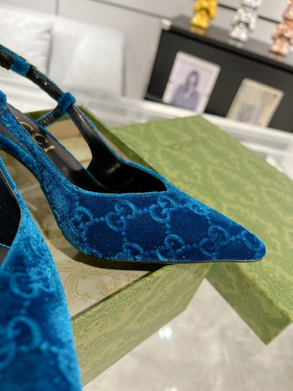 DÉCOLLETÉ CON TACCO ALTO GG SLINGBACK IN VELLUTO AZZURRO