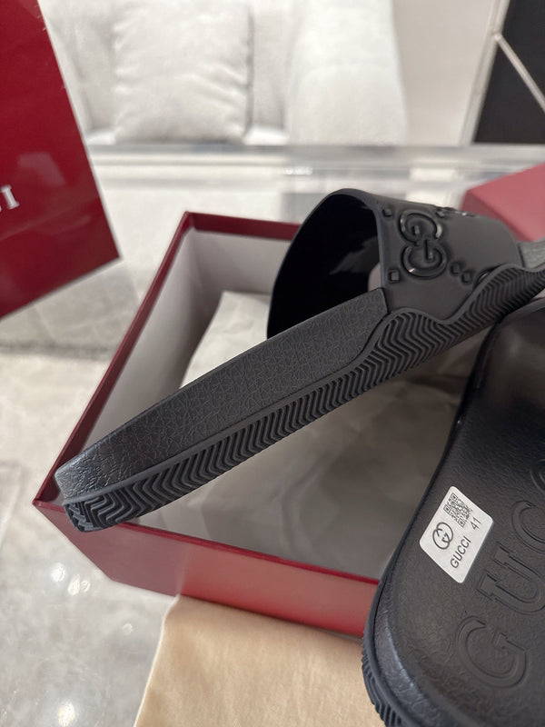 GC GG Slide Sandal Black Rubber 292416