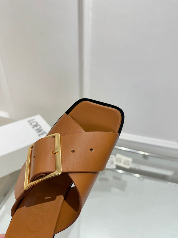 Loew Petal Buckle Sandals Tan Brown Leather 881323