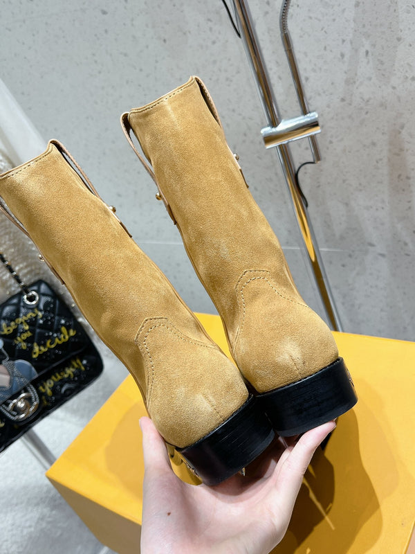 LV Rider Boot Beige Suede
