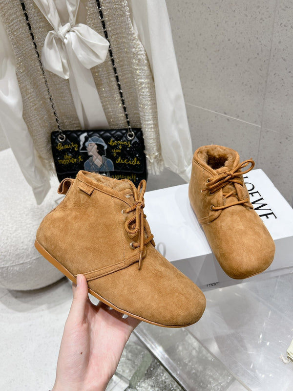 Loewe One-Piece Snow Boots Light Brown Suede 435630