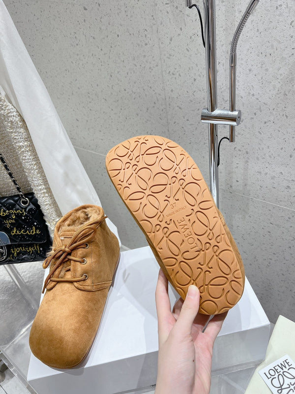 Loewe One-Piece Snow Boots Light Brown Suede 435630