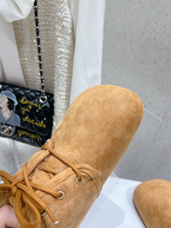 Loewe One-Piece Snow Boots Light Brown Suede 435630