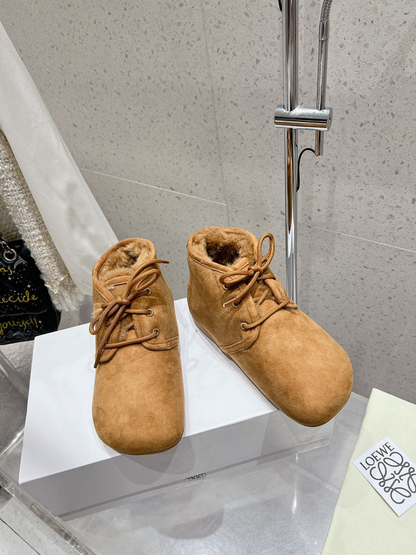 Loewe One-Piece Snow Boots Light Brown Suede 435630