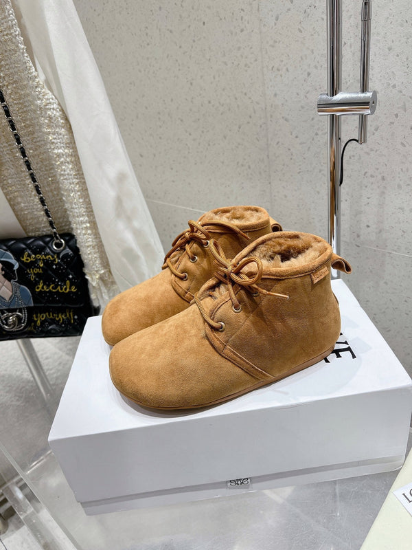 Loewe One-Piece Snow Boots Light Brown Suede 435630