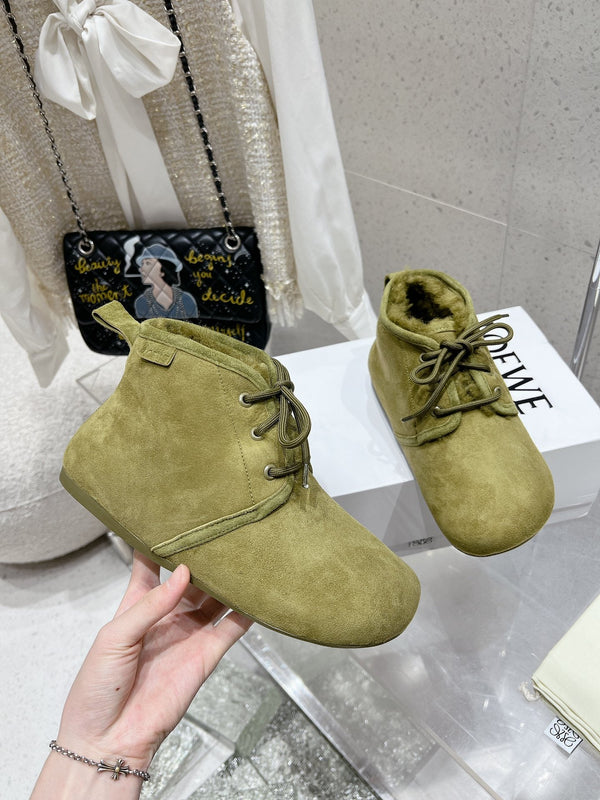 Loewe One-Piece Snow Boots Light Green Suede 435629