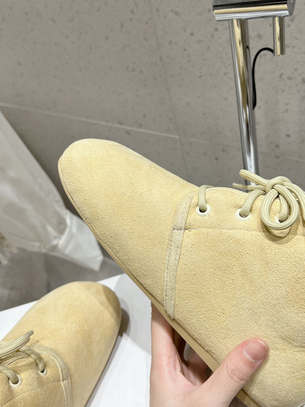 Loewe One-Piece Snow Boots Butter Milk Suede 435628