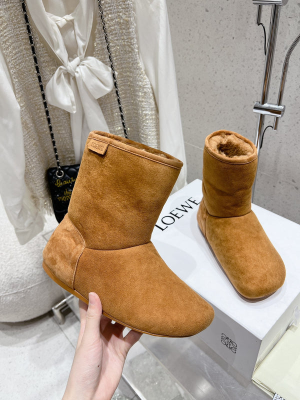 Loewe Lago Boots Marrone Scamosciato 435626