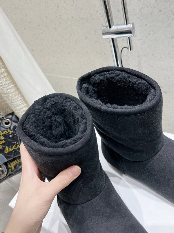 Stivali Loewe Lago in pelle scamosciata nera 435627