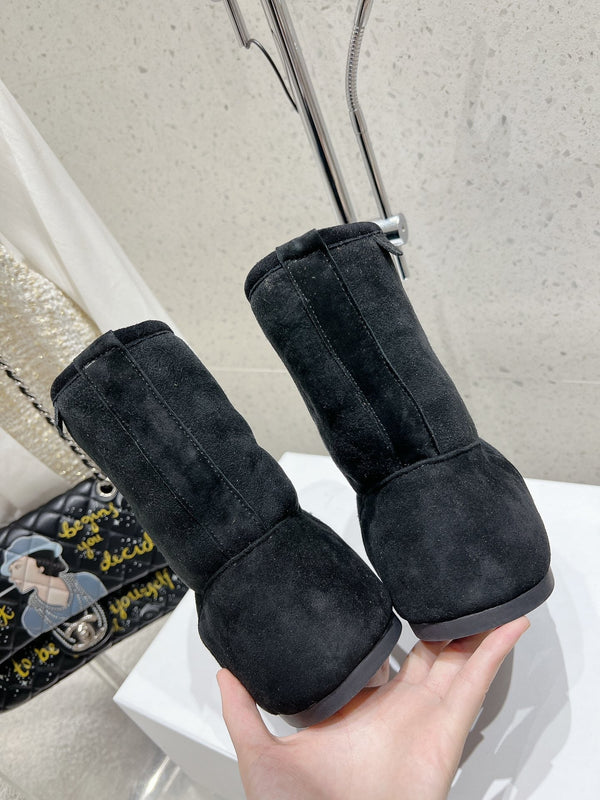 Stivali Loewe Lago in pelle scamosciata nera 435627