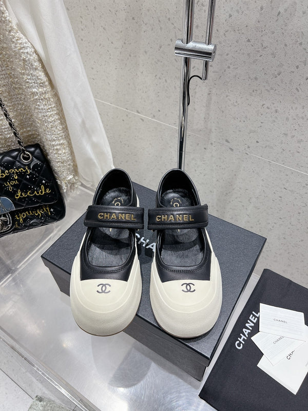 CC 26s Mary Jane Loafers Black White Lambskin 762894