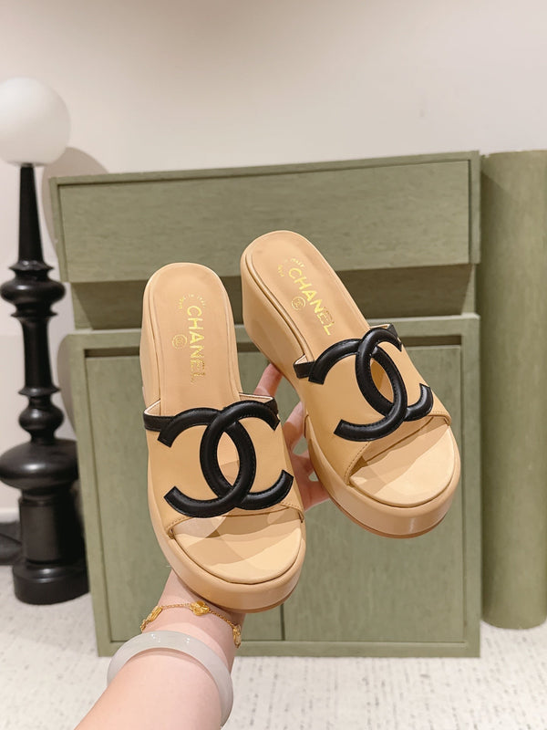 CC 26s Platform Mules Black Beige Lambskin 916990