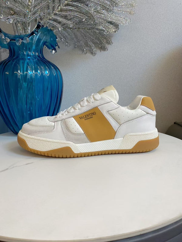 Baskets décontractées VT 25S Blanc Havane Peau de vache 563096