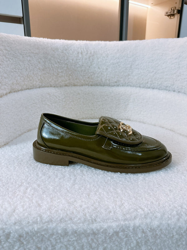 CC Moccasins 25mm In Moss Green Glossy Lambskin 144643