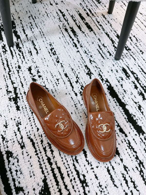 CC Moccasins 25mm In Caramel Glossy Lambskin 144647