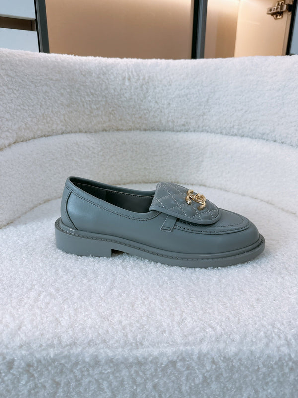 CC Moccasins 25mm In Grey Lambskin 144651
