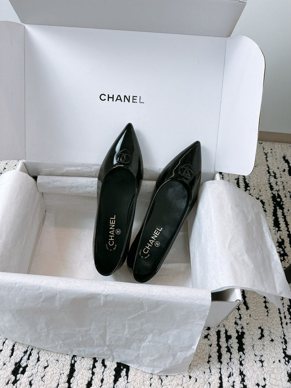 CC Ballet Flats In Black Glossy Lambskin 144667