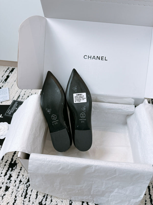 CC Ballet Flats In Black Glossy Lambskin 144667