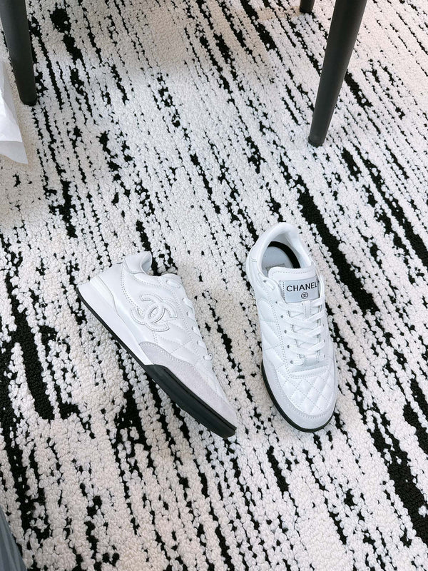 CC Sneaker In White Lambskin Quilted 144679