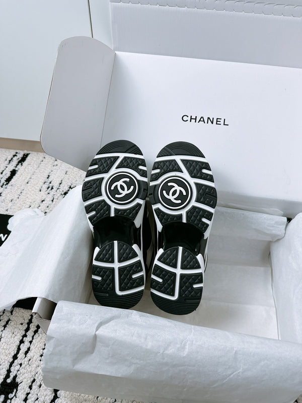 CC Sneaker 35mm In Black Mix White Soft Cowhide 144704