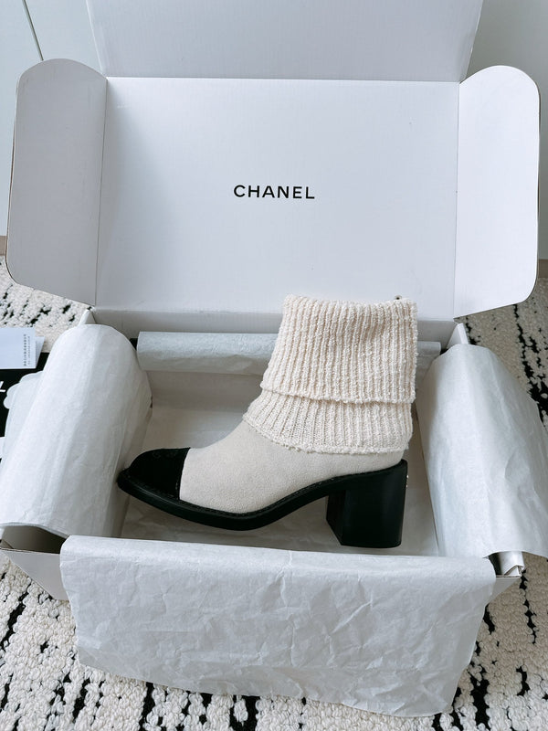 CC Ankle Boots 70MM In White Suede 144564