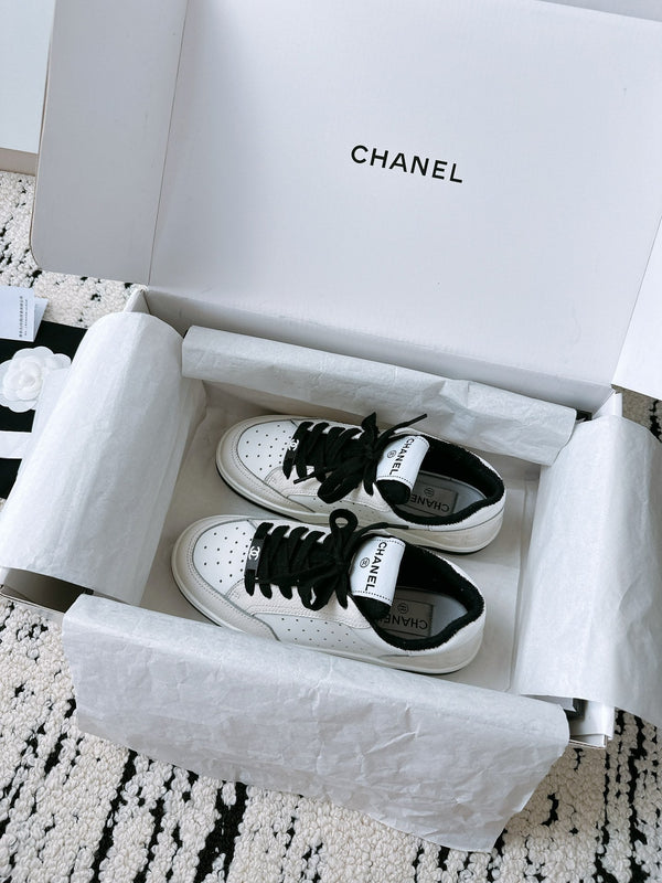 CC Sneaker In Black Cowhide 144509