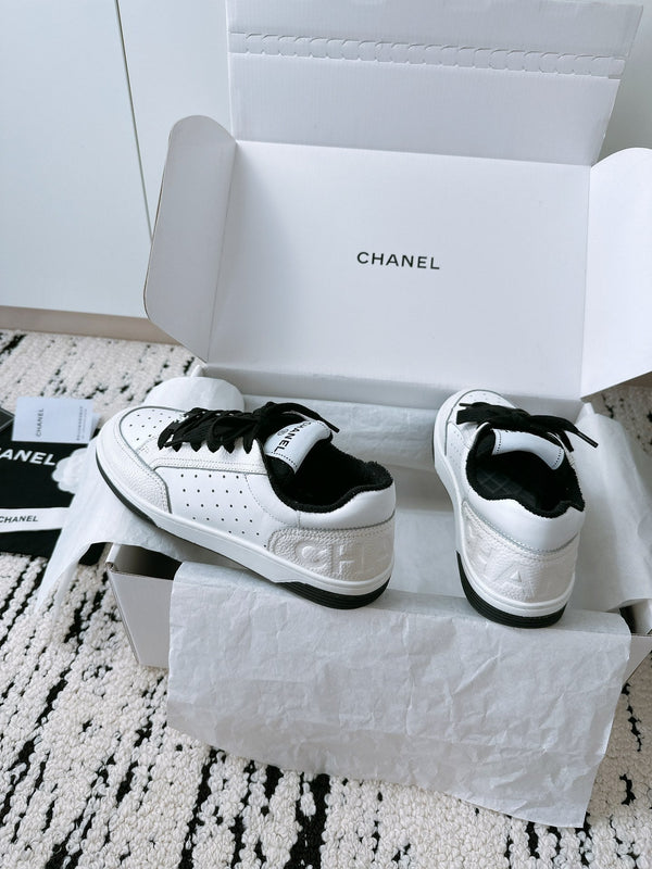 CC Sneaker In Black Cowhide 144509