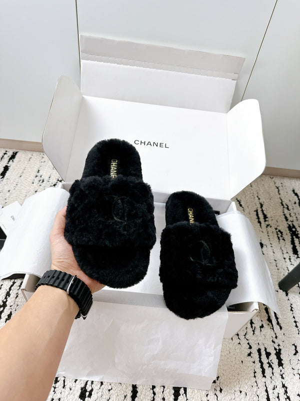 CC 25s Slippers 50mm Black Wool 433606