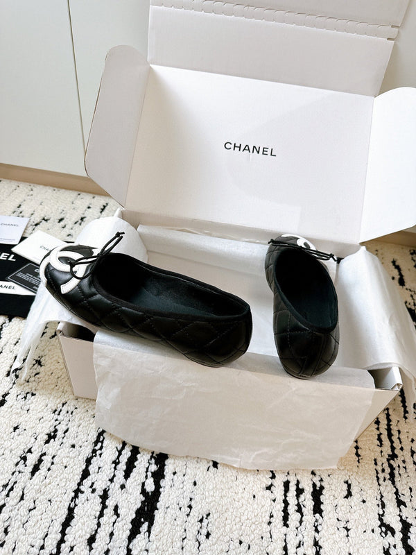 CC 26s Ballerines Coco Beach Agneau Matelassé Noir 741089