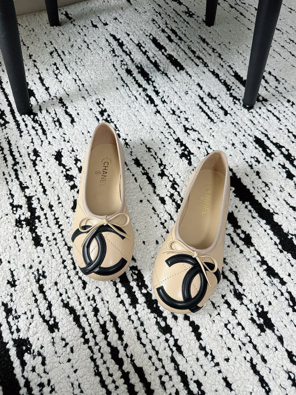 CC 26s Coco Beach Ballet Flats Beige Quited Lambskin 741191